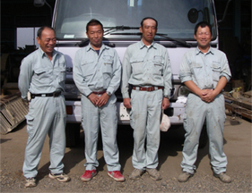 栃木県の井戸を掘る会社「伊沢さく泉工業」のスタッフ、井戸掘りのスペシャリストです。
